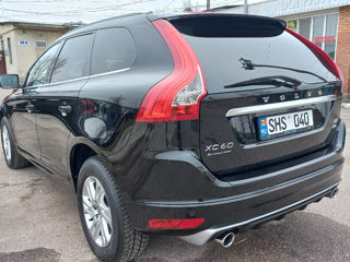 Volvo XC60 foto 4