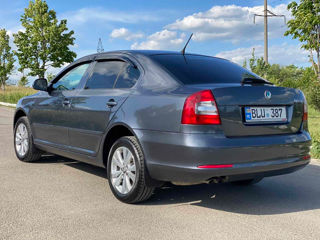 Skoda Octavia foto 3