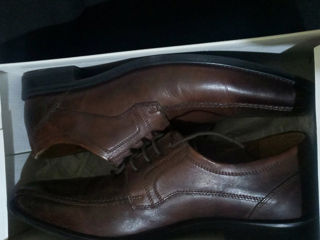 Фирменные- высококачественные  кожаные туфли.Pier-One