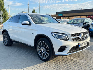 Mercedes GLC Coupe foto 2