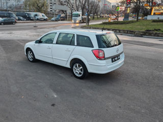 Opel Astra foto 8