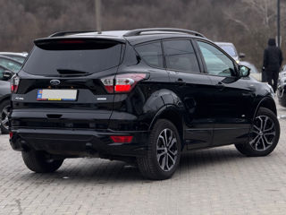 Ford Kuga foto 3