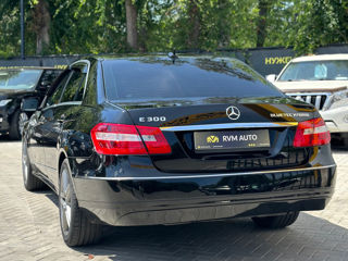 Mercedes E-Class foto 7