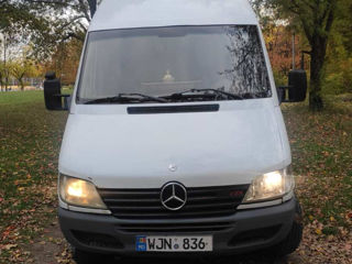 Mercedes Sprinter foto 2