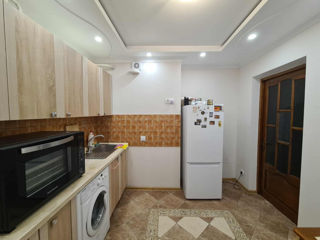 3-комн. кв., 66 м², 1/9 эт.