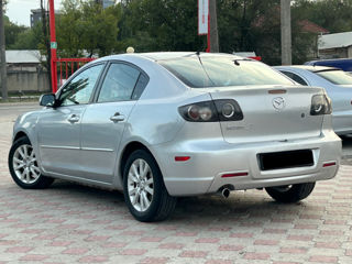 Mazda 3 foto 3