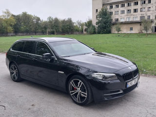 BMW 5 Series foto 5