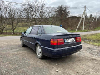 Volkswagen Passat foto 4