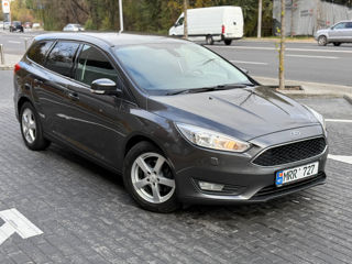 Ford Focus foto 2