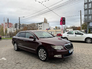 Skoda Superb foto 3