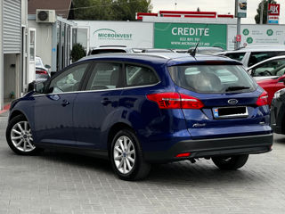 Ford Focus foto 5