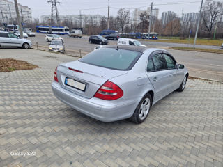 Mercedes E-Class foto 5