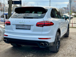 Porsche Cayenne foto 3