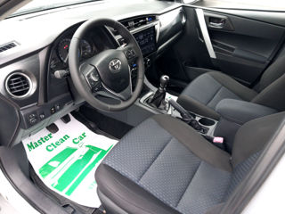 Toyota Auris foto 7