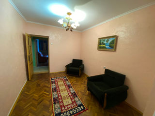 Apartament cu 3 camere, 72 m², Buiucani, Chișinău foto 3