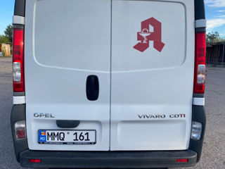 Opel Vivaro 2.0D Lung foto 8