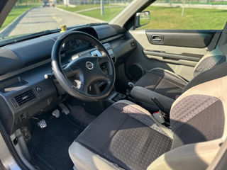 Nissan X-Trail foto 9