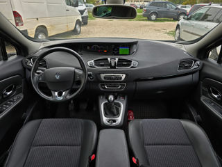 Renault Grand Scenic foto 6