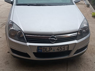 Opel Astra foto 4