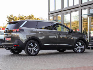 Peugeot 5008 foto 2