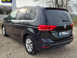 Volkswagen Touran foto 5