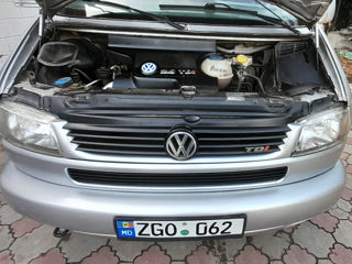 Volkswagen Caravelle foto 18