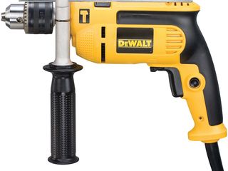 Дрель ударная DeWalt DWD024