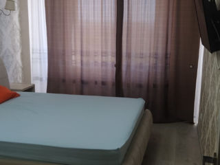 Apartament cu 2 camere, 70 m², Centru, Chișinău foto 4