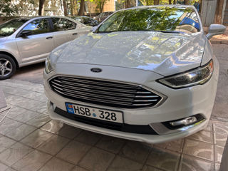 Ford Fusion foto 3