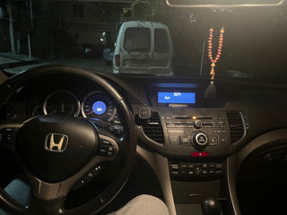 Honda Accord foto 2