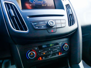 Ford Focus foto 14