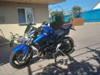 Suzuki Gsr 750 foto 3