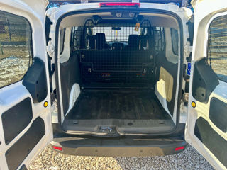 Ford Transit Connect foto 8