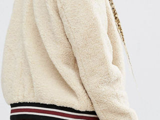 Pull\u0026Bear Varsity jacket Teddy Fur in Cream