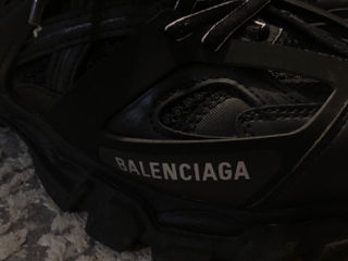 Balenciaga tracks foto 3