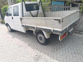 Volkswagen T4 foto 2