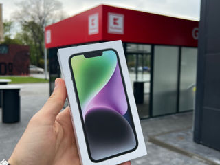 Vând Iphone 14 Nou / Sigilat Garanție Oficială + Bloc 20 W Cadou
