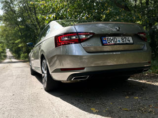 Skoda Superb foto 5