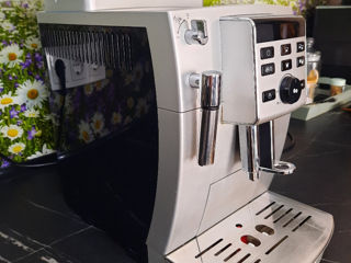 Кофемашина  delonghi