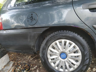 Ford Mondeo foto 9