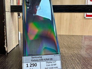 Samsung Galaxy A40 4/64 Gb - 1290 lei