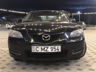 Mazda 3 foto 1