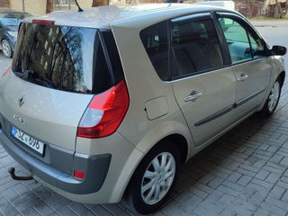 Renault Scenic foto 4