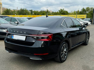 Skoda Superb foto 4