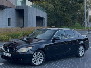 BMW 5 Series foto 3