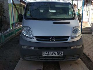 Opel Vivaro foto 3