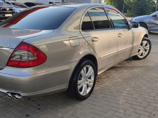 Mercedes E-Class foto 6