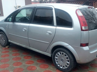 Opel Meriva foto 2