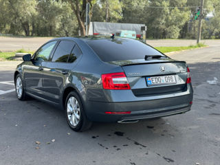 Skoda Octavia foto 4