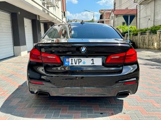 BMW 5 Series foto 4